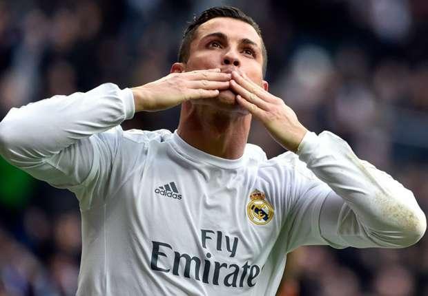 对年轻队员 对年轻队员