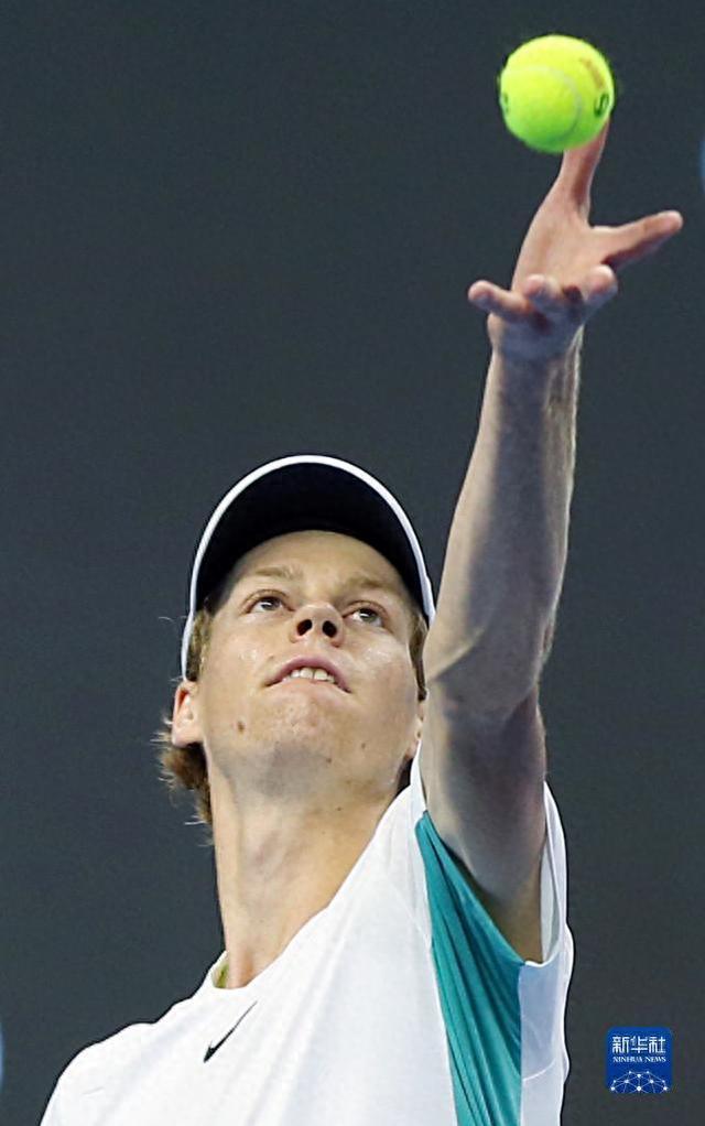 字几乎无人 字几乎无人