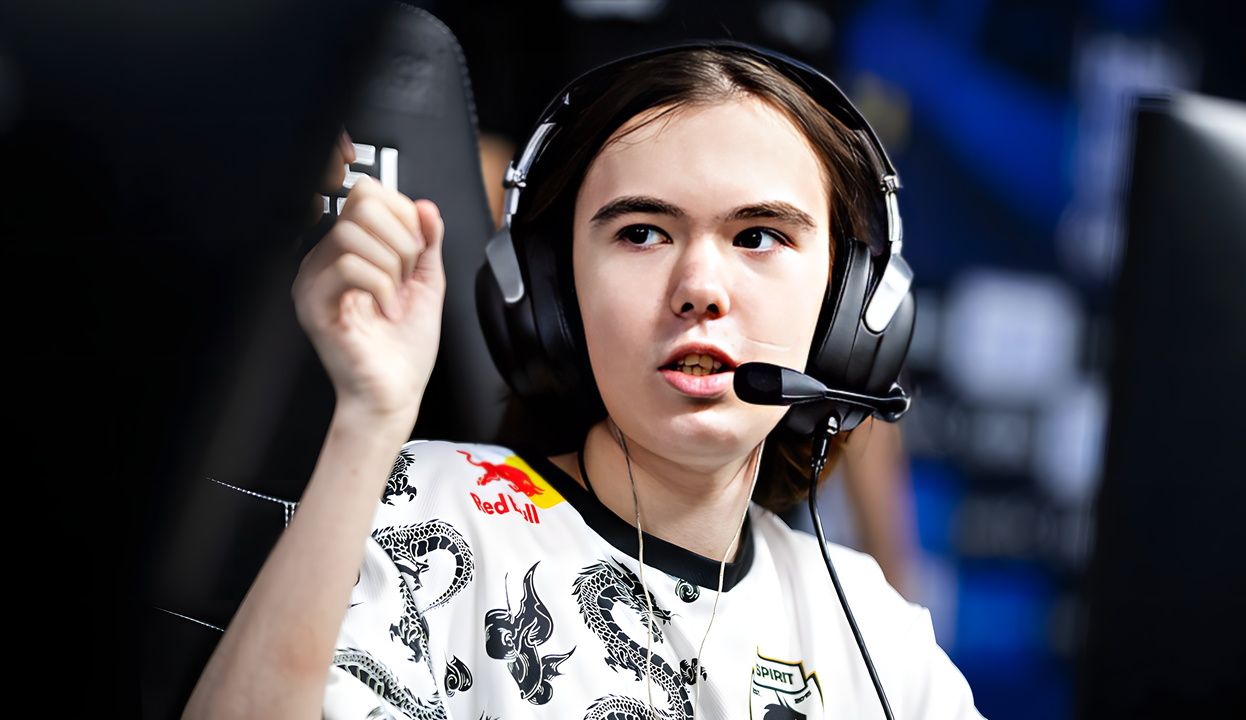 库里连续借 库里连续借